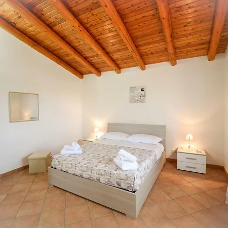 Casa Vacanza Passiflora בית נופש *